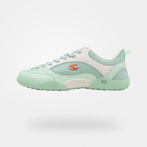 Tundra - Wide Toe Sneakers