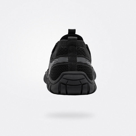 Tundra - Wide Toe Sneakers
