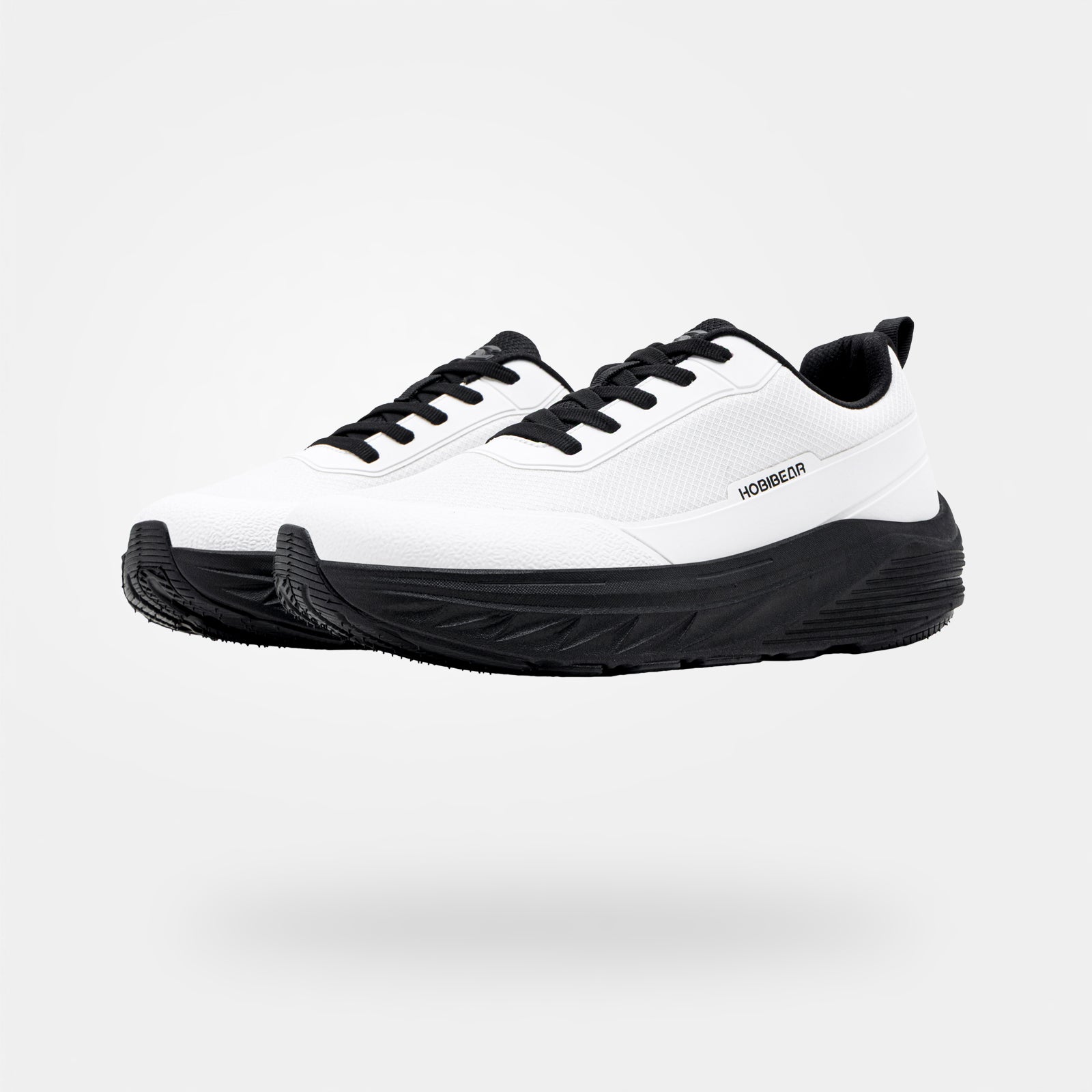 Aura - Wide Toe Sneakers
