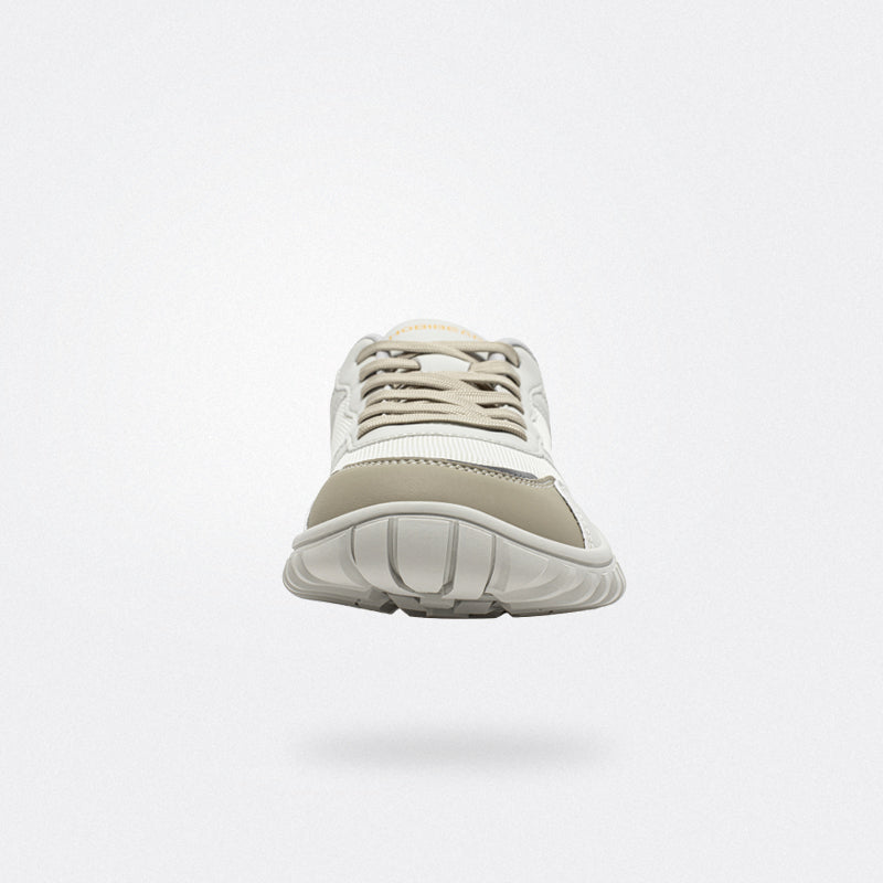 Vale - Wide Toe Sneakers