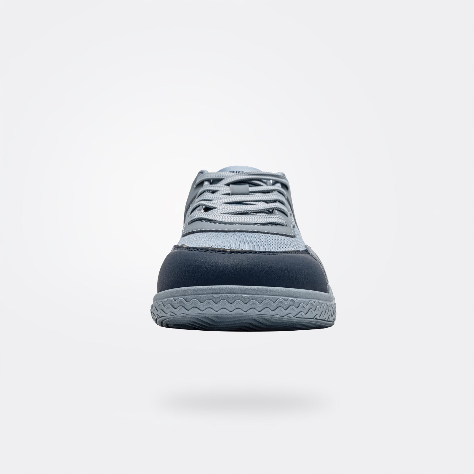 Vale - Wide Toe Sneakers