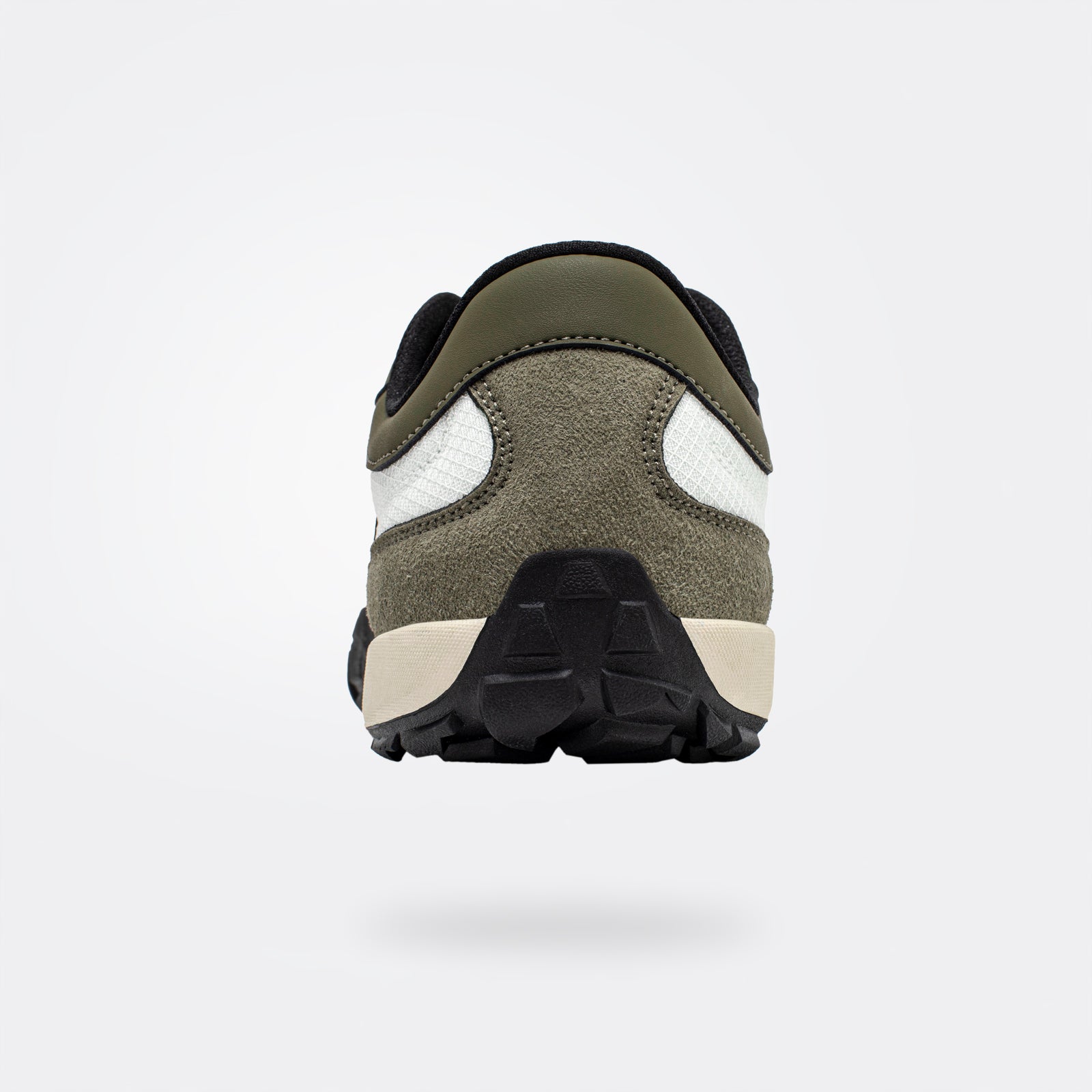 Hollow - Wide Toe Sneakers