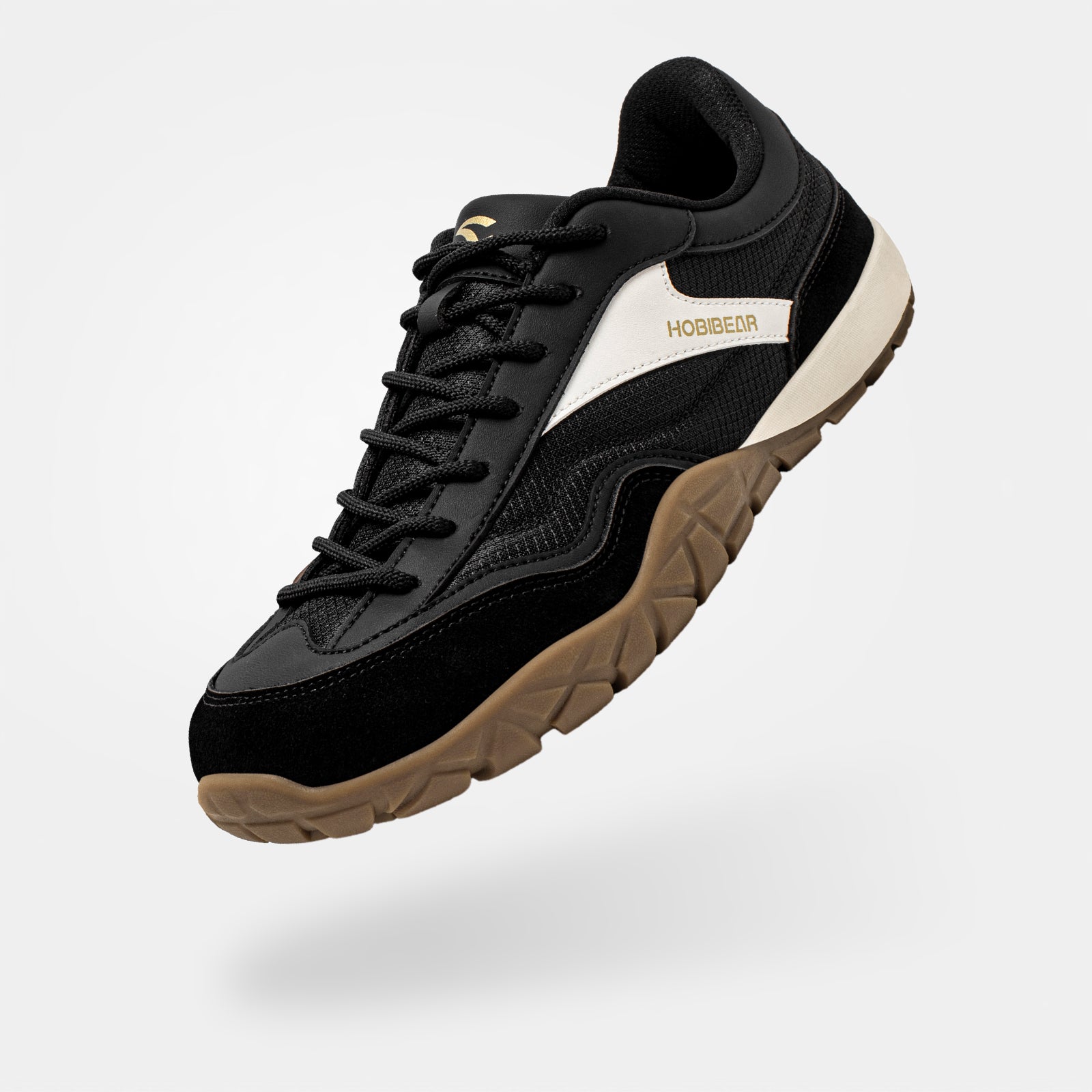 Hollow - Wide Toe Sneakers