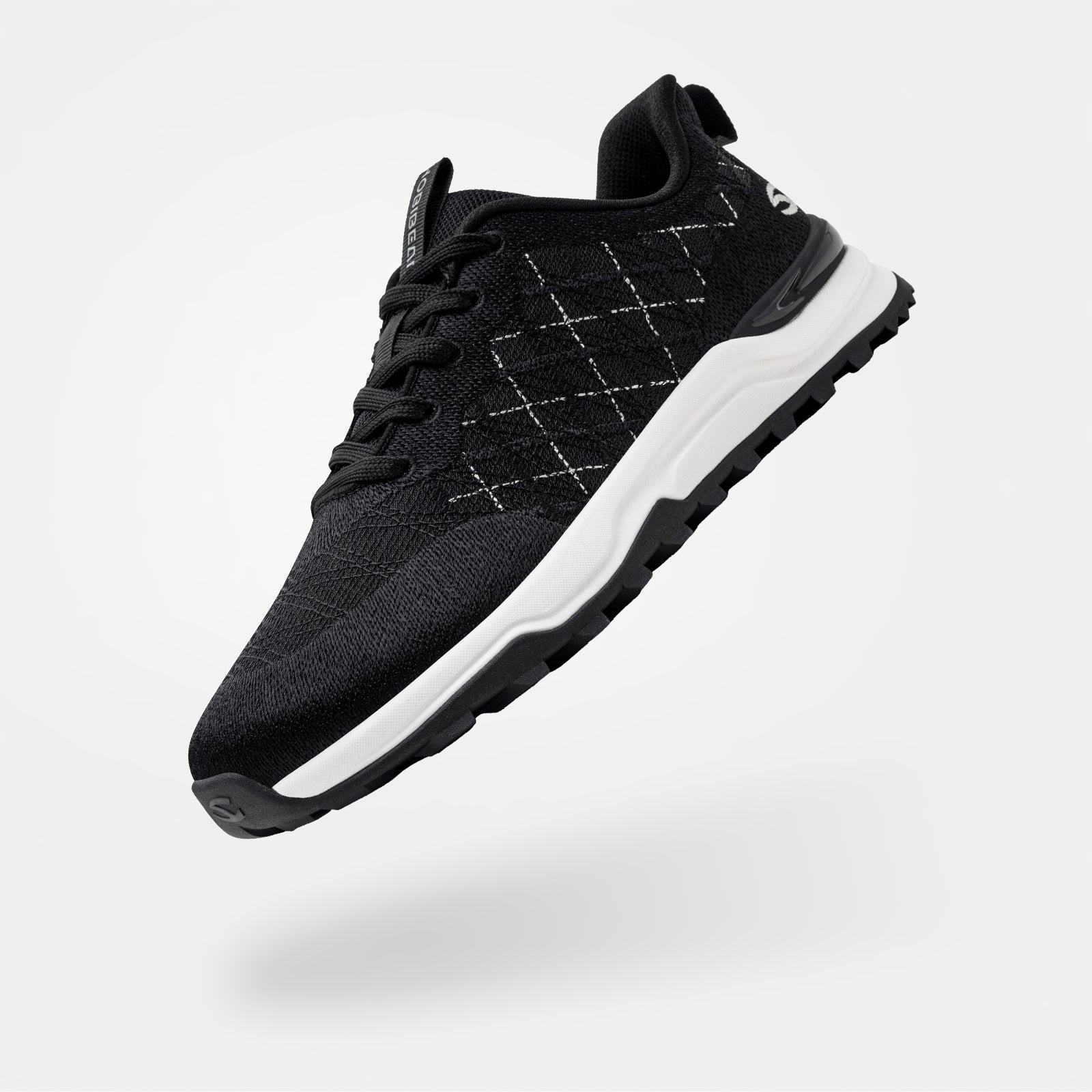 Tor - Wide Toe Sneakers