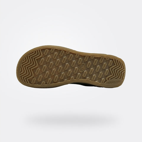 Vale - Wide Toe Sneakers