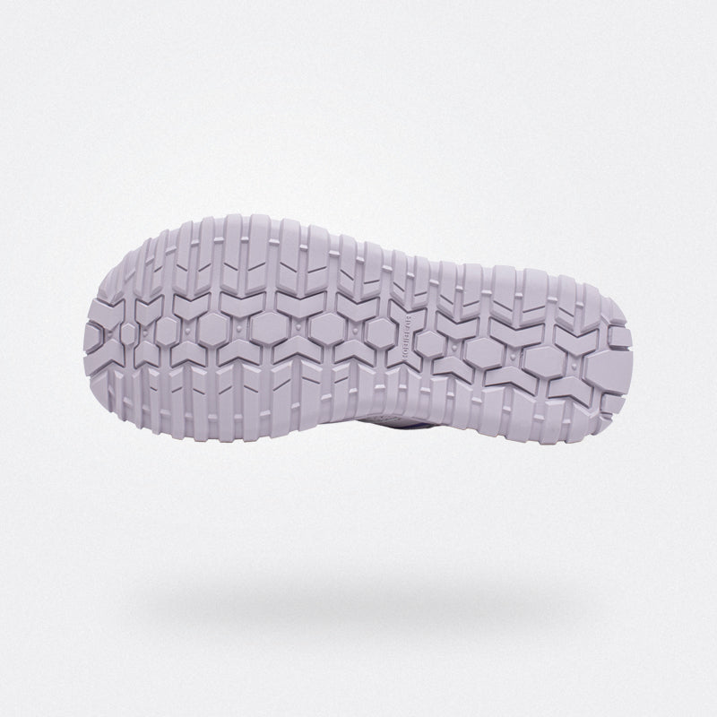 Tundra - Wide Toe Sneakers