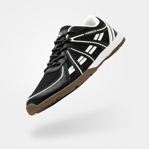 Flint - Wide Toe Sneakers