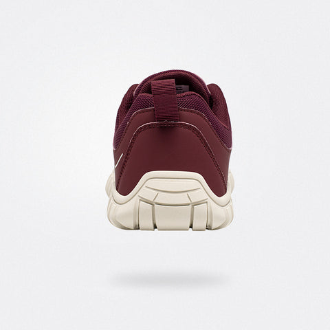 Crest - Wide Toe Sneakers